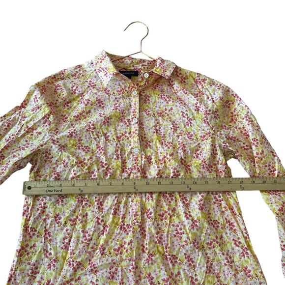 Lands' End Women's Ditsy Floral Long Sleeve Button-Up Shirt 10 - Picture 5 of 6